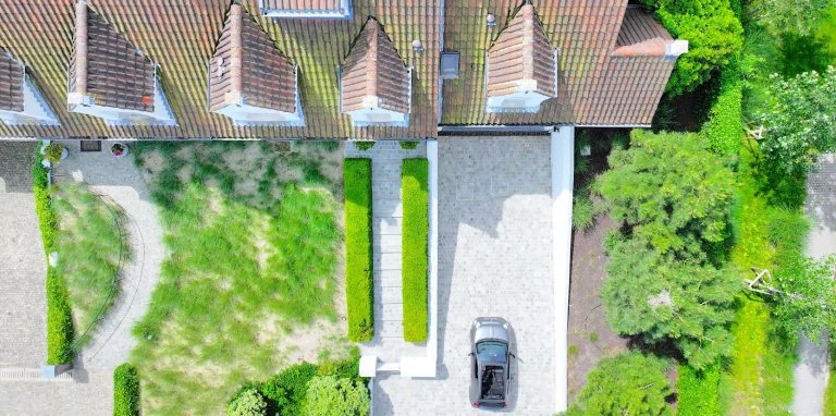 JAMES Immo Boutique Knokke, koop luxe vastgoed Knokke, Luxe vastgoed Knokke le zoute, Luxury Real Estate Knokke, Immo Brown Knokke, Immo Pallen Knokke, Tine Immo Boutique Knokke, Immo Colpaert Knokke, luxe vastgoed Knokke, JAMES the BnB Butler villa huren Knokke, Zoute Exclusive Knokke