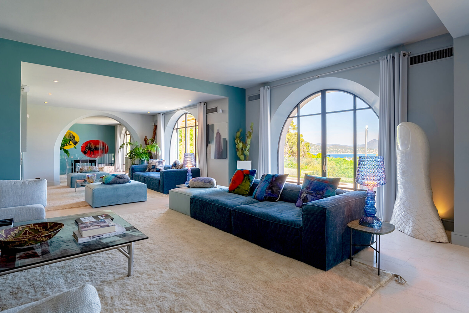 JAMES Immo Boutique buy Luxury Real Estate Saint Tropez, buy Luxury Real Estate Ramatuelle, buy Luxury Real Estate Pampelonne, buy Luxury Real Estate JAMES the BnB Butler Villa Juno Saint Tropez